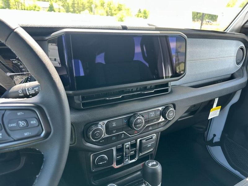 2025 Jeep Wrangler 4-door Sport S 4xeImage 3