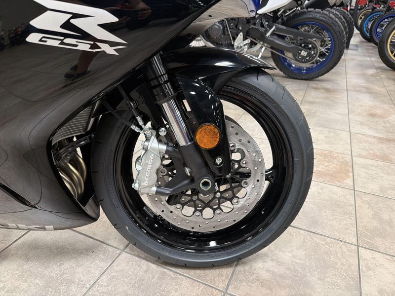 New 2027 Suzuki GSX-R600 Image 19