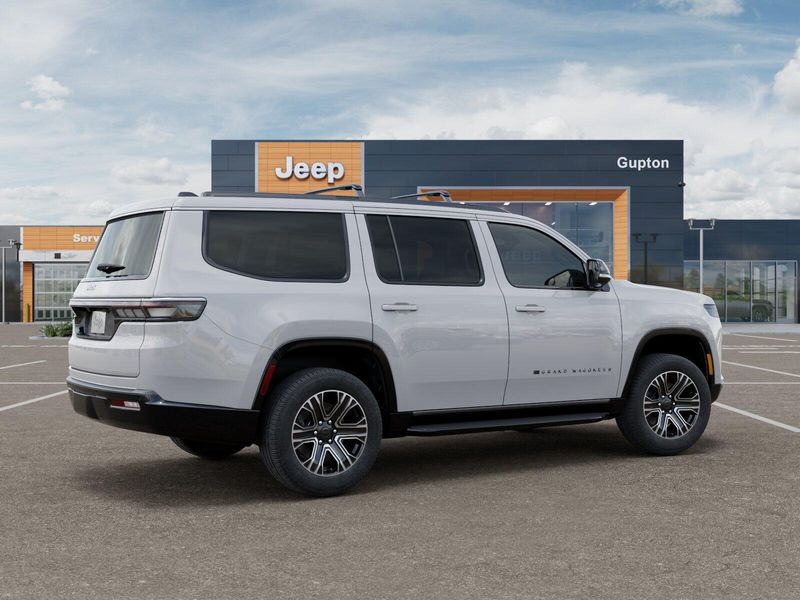 2026 Jeep Grand Wagoneer 4x4Image 30