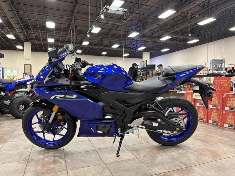 New 2026 Yamaha YZF-R3 ABS Image 17