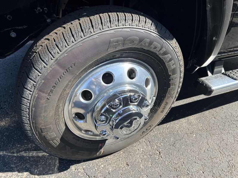 New 2026 RAM 3500 Tradesman Crew Cab Chassis 4x4 60
