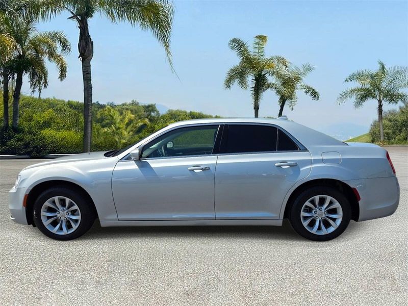 Used 2023 Chrysler 300 Touring RWD