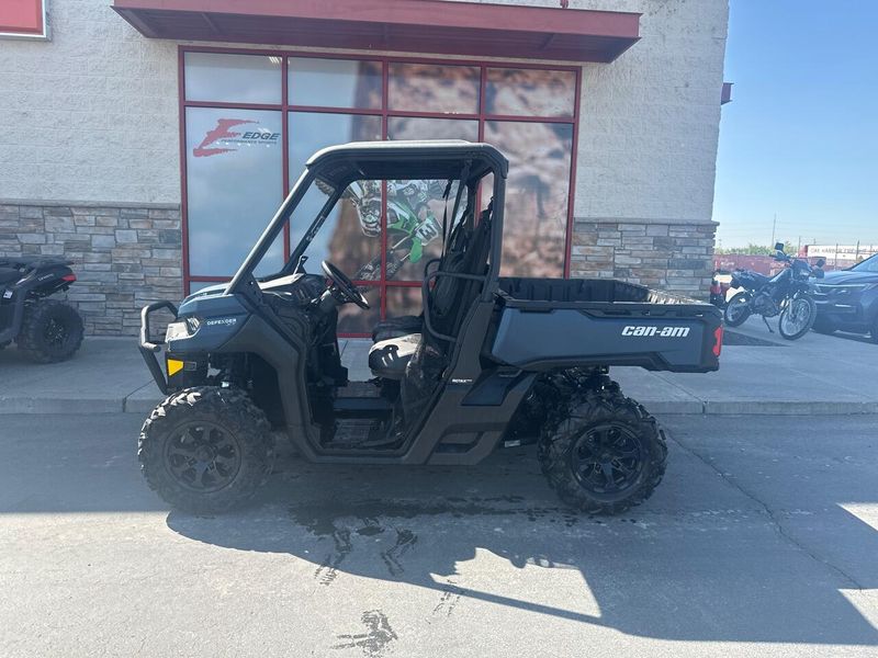 New 2025 Can-Am DEFENDER XT 62 HD9 