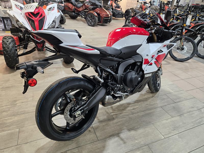 NEW 2026 YAMAHA YZFR9 70TH ANNIVERSARY EDITION Image 6
