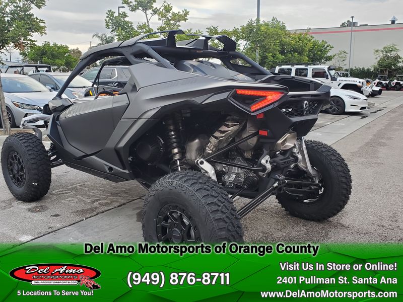 2024 Can-Am MAVERICK R X RS WITH SMART-SHOX 999T DCTImage 7