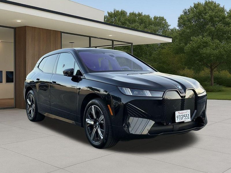 Used 2026 BMW iX xDrive45Image 5