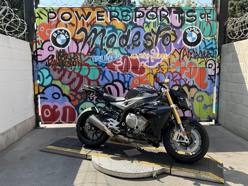 Used 2016 BMW S 1000 R Image 3