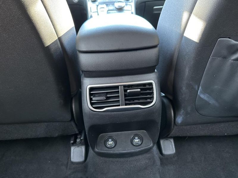 Used 2022 Hyundai Santa Fe SELImage 23