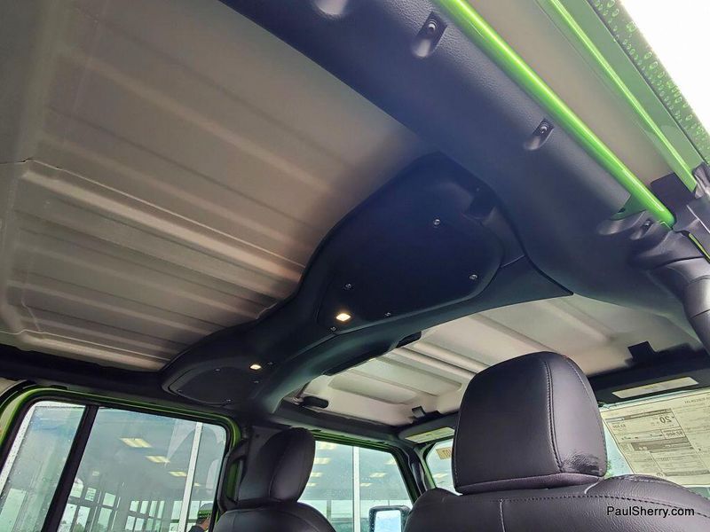 New 2025 Jeep Wrangler 4-door RubiconImage 46