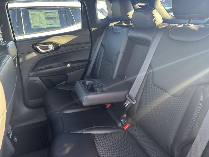New 2026 Jeep Compass Latitude Altitude 4x4Image 17
