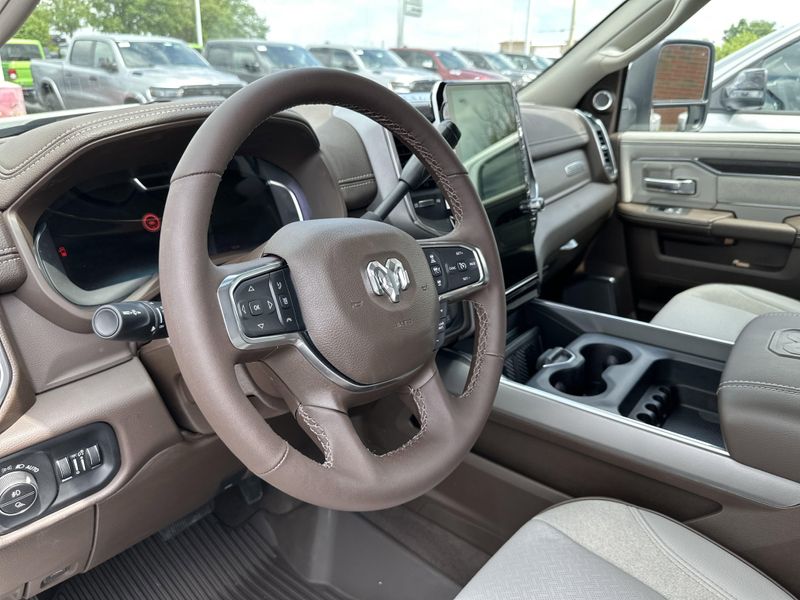 2025 RAM 3500 Laramie Crew Cab 4x4 8