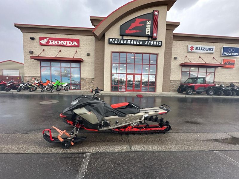 Used 2022 Ski-Doo SUMMIT EXPERT 850 TURBO 165 