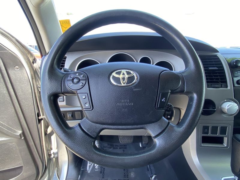 Used 2012 Toyota Tundra 2WD Truck GradeImage 25