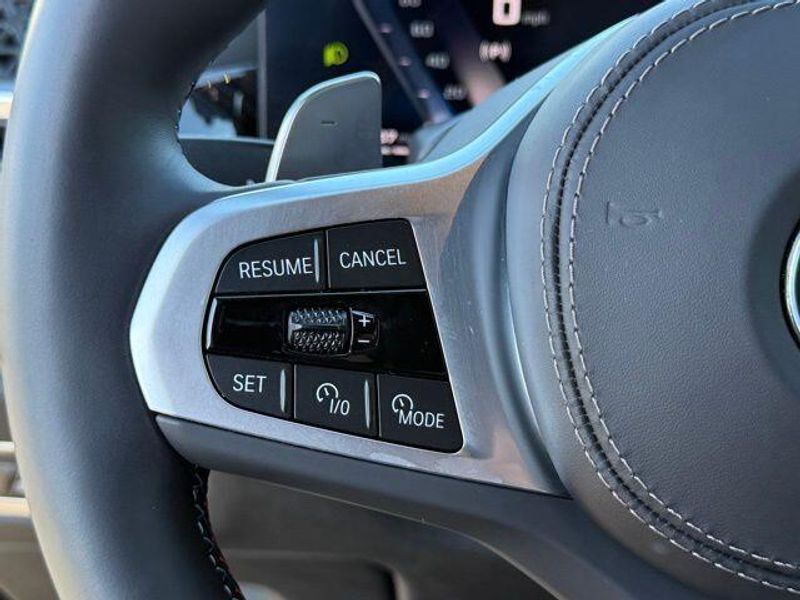 Used 2026 BMW X7 M60iImage 25