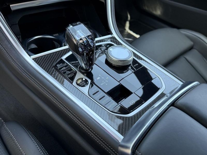 2022 BMW 8 Series M850i xDriveImage 27