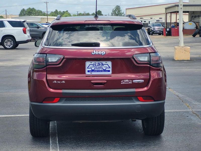 2022 Jeep Compass Latitude LuxImage 5