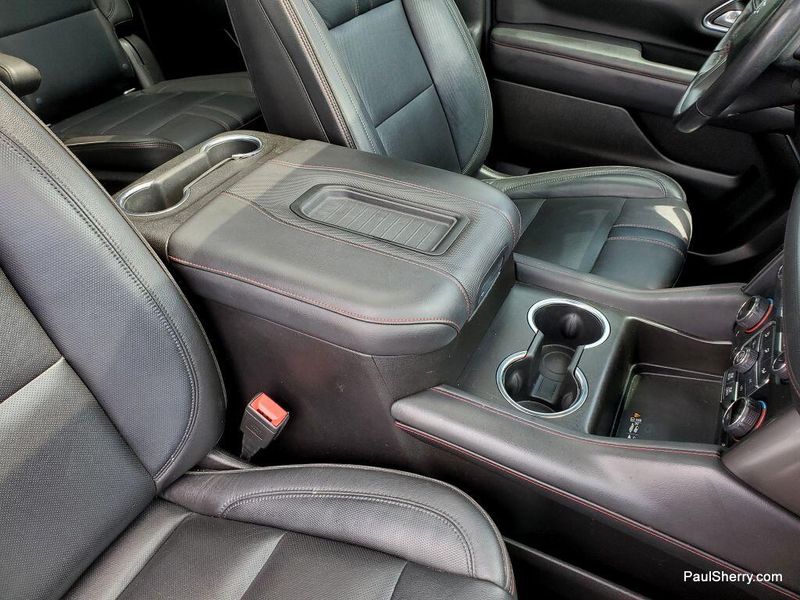 2021 Chevrolet Suburban RSTImage 34
