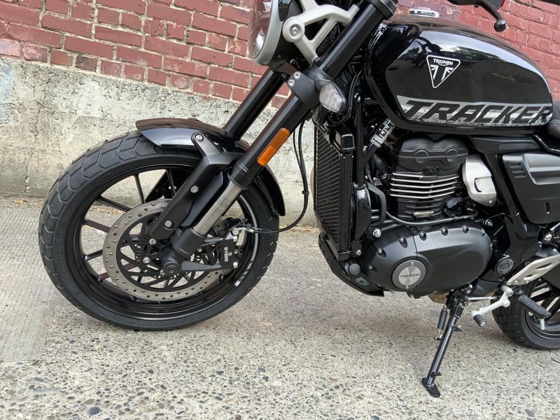 2027 Triumph STREET TRACKER 400