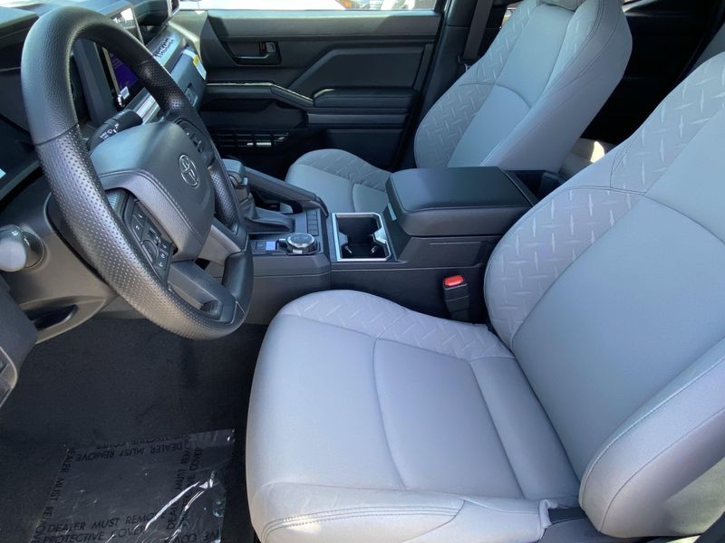 New 2025 Toyota Tacoma SR5Image 14