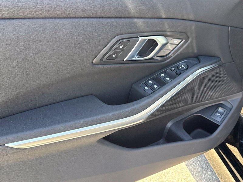 New 2026 BMW 3 Series 330iImage 14