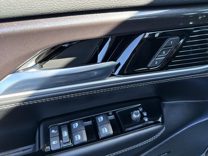 2024 Jeep Wagoneer Series 1Image 34