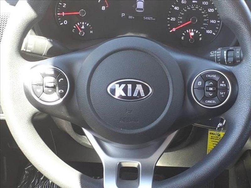 2020 Kia Soul SImage 6