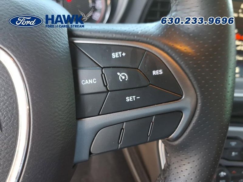 2019 Dodge Challenger SXT photo 20