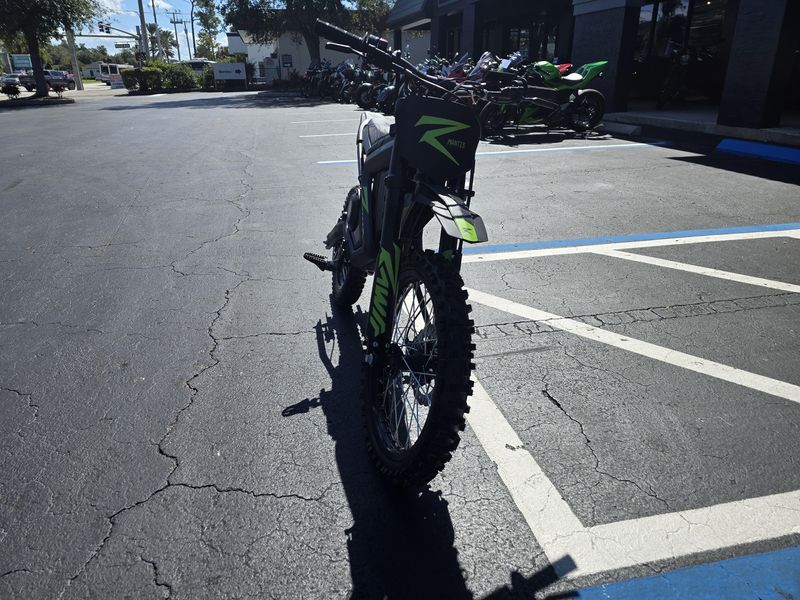 2025 Rawrr Mantis Mini R
