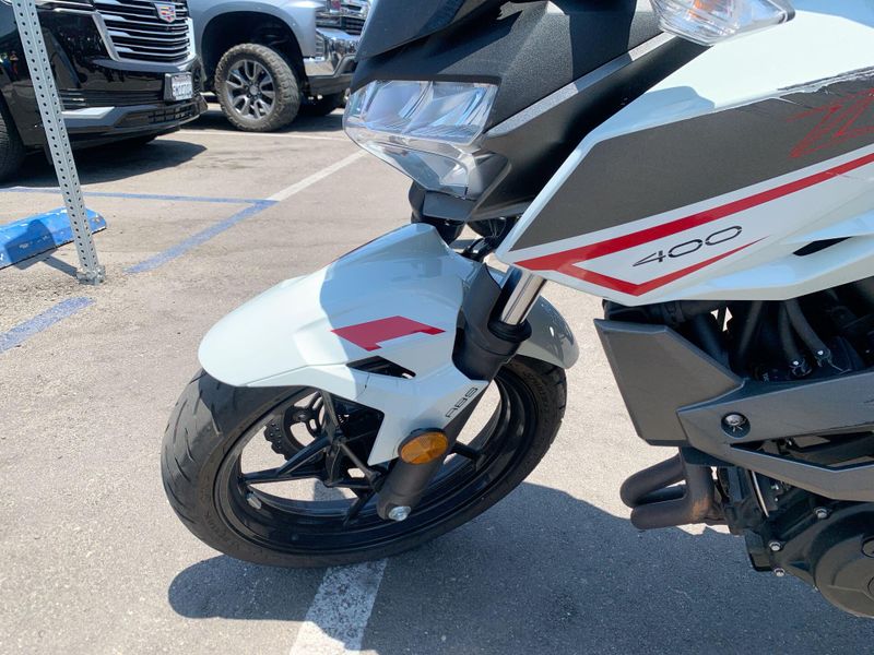 Used 2023 Kawasaki Z400 ABS Image 10
