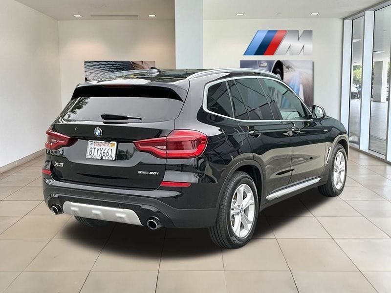 2021 BMW X3 sDrive30iImage 8