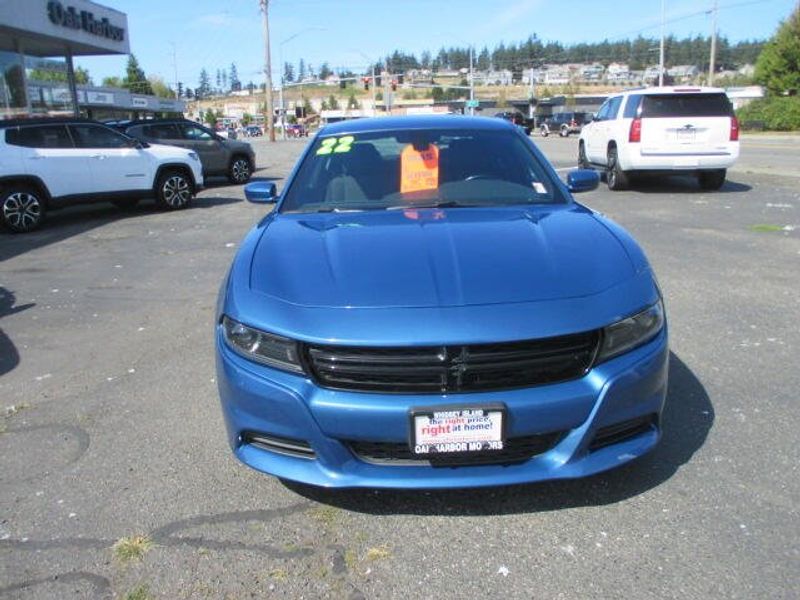 Used 2022 Dodge Charger SXTImage 3
