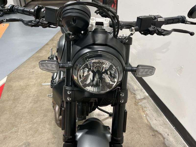 Used 2023 Ducati Scrambler Icon Dark Image 10