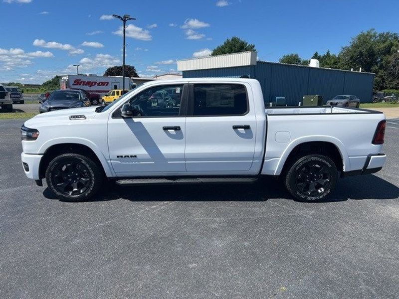 2025 RAM 1500 Big Horn Crew Cab 4x4 5