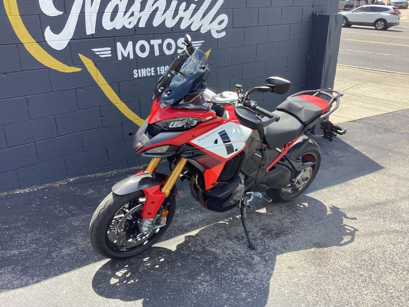 2024 Ducati Multistrada V4 Pikes Peak 