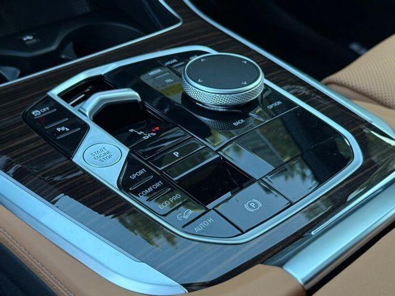 New 2026 BMW X5 xDrive40iImage 23