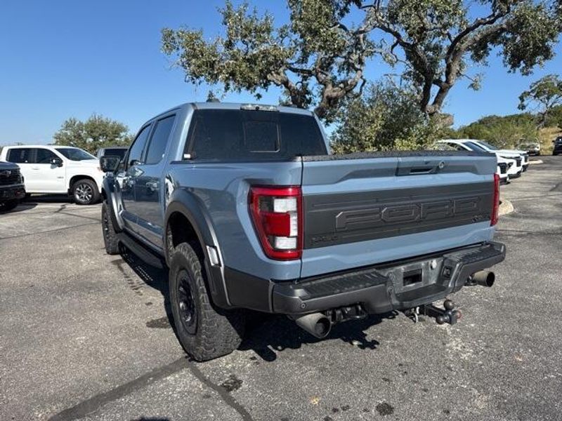 2023 Ford F-150 Raptor photo 7