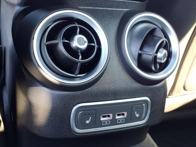 New 2025 Alfa Romeo Giulia RWDImage 12