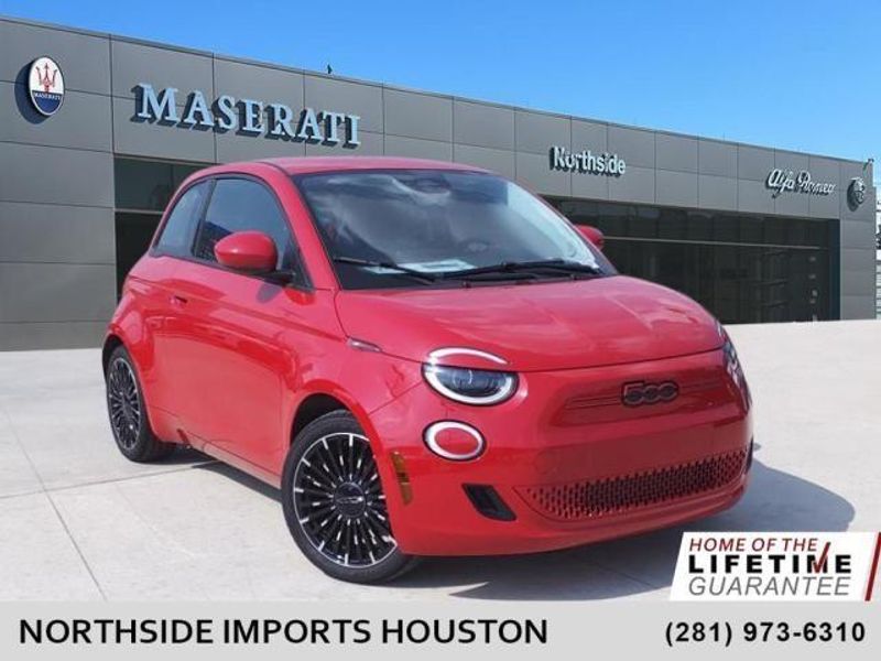 2024 Fiat 500e Inspi(red)Image 1