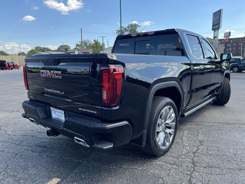 2026 Gmc Sierra 1500 Denali photo 2