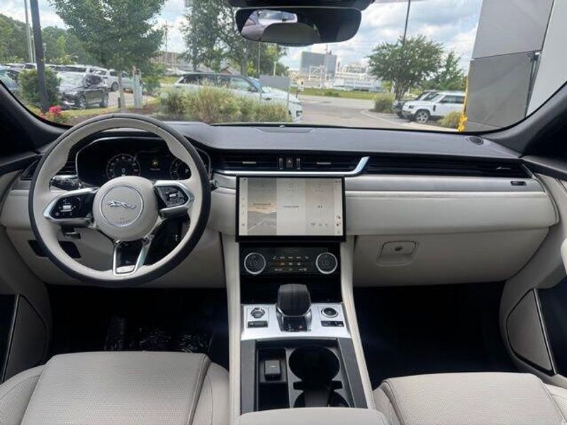 2026 Jaguar F-PACE R-Dynamic S