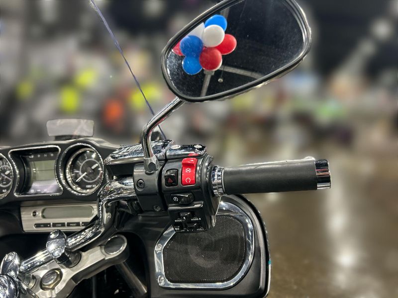 Used 2024 Kawasaki VULCAN 1700 VOYAGER Image 22
