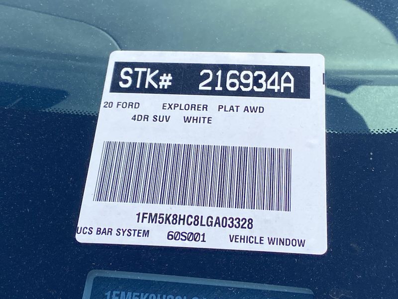 2020 Ford Explorer PlatinumImage 34