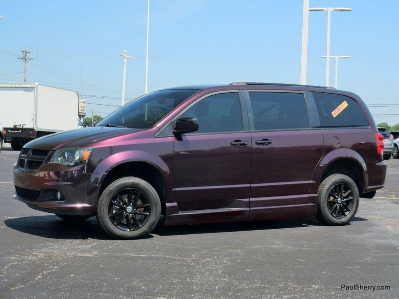Used 2019 Dodge Grand Caravan SXTImage 22