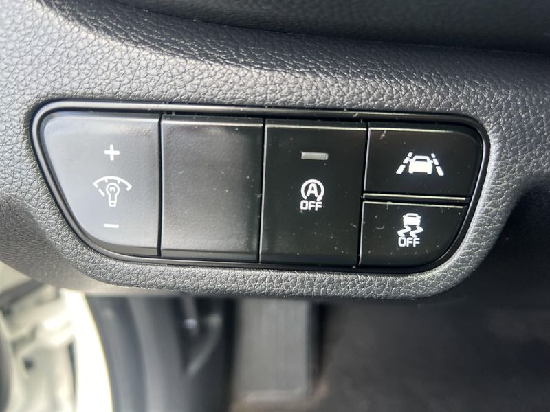 2021 Kia Seltos SXImage 13