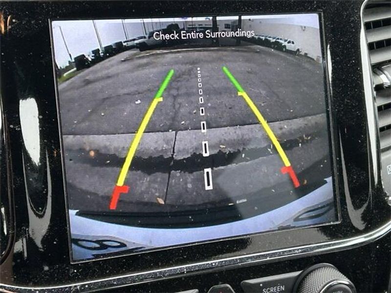 Used 2020 Jeep Grand Cherokee Laredo EImage 7