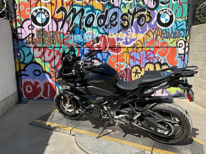 New 2026 BMW S 1000 XR Image 3