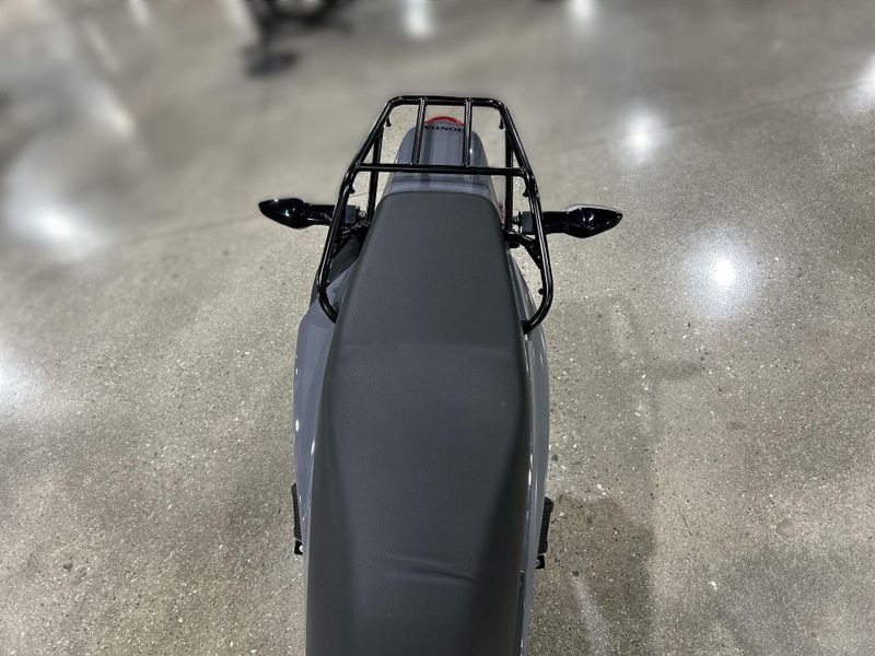 2025 Honda XR150L Image 25