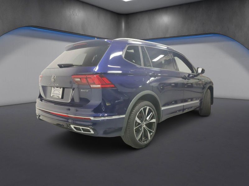Used 2024 Volkswagen Tiguan AWD SEL R-Line w/Sunroof/NavImage 14