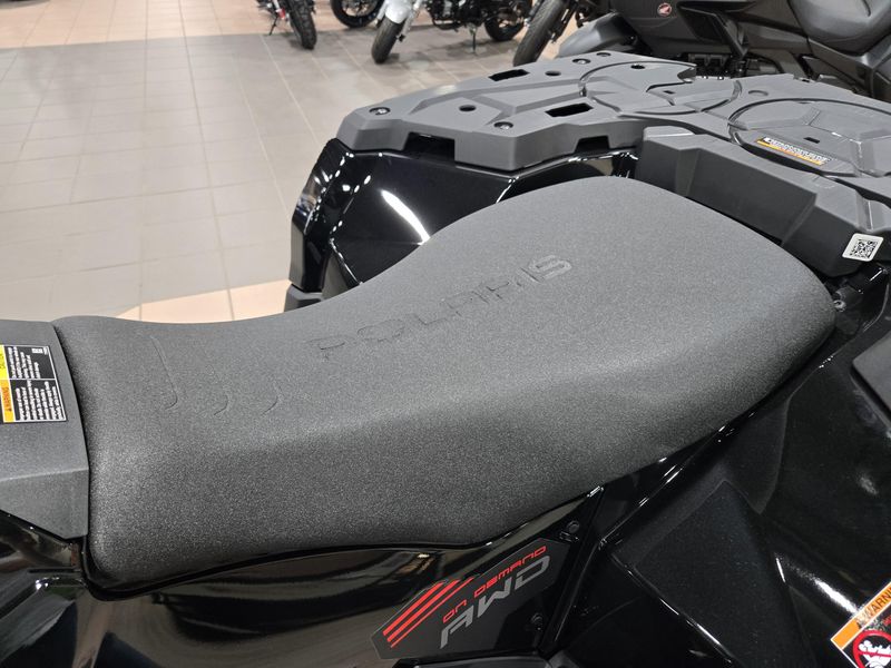 New 2025 Polaris SPORTSMAN 570 TRAIL ONYX BLACK Image 24