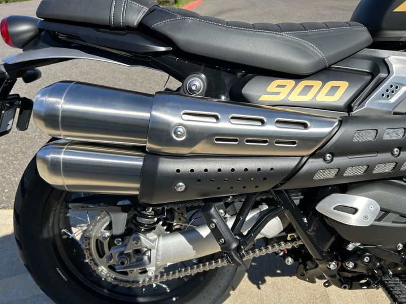 New 2026 Triumph SCRAMBLER 900 